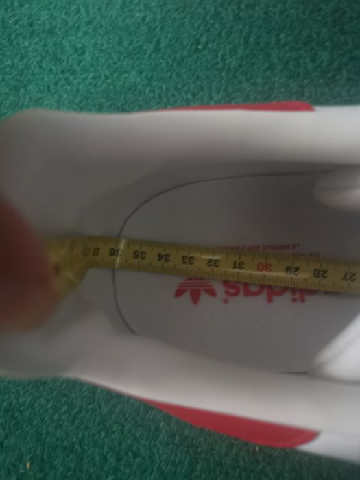 Маратонки ADIDAS