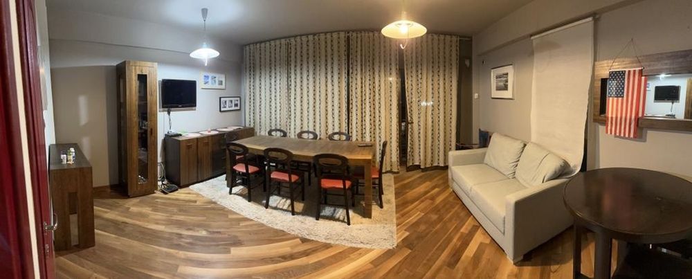 Apartament 4 - 5 camere - 2 ap. unite, TVA mic