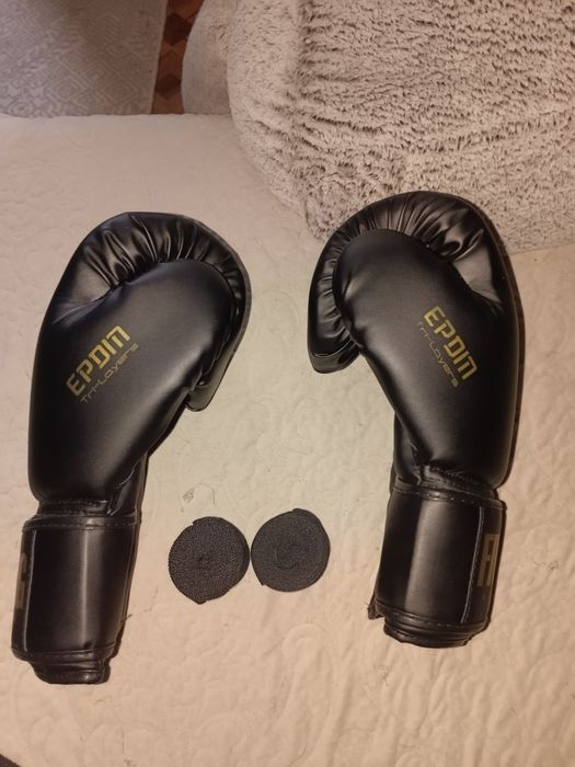 Перчатки для бокса