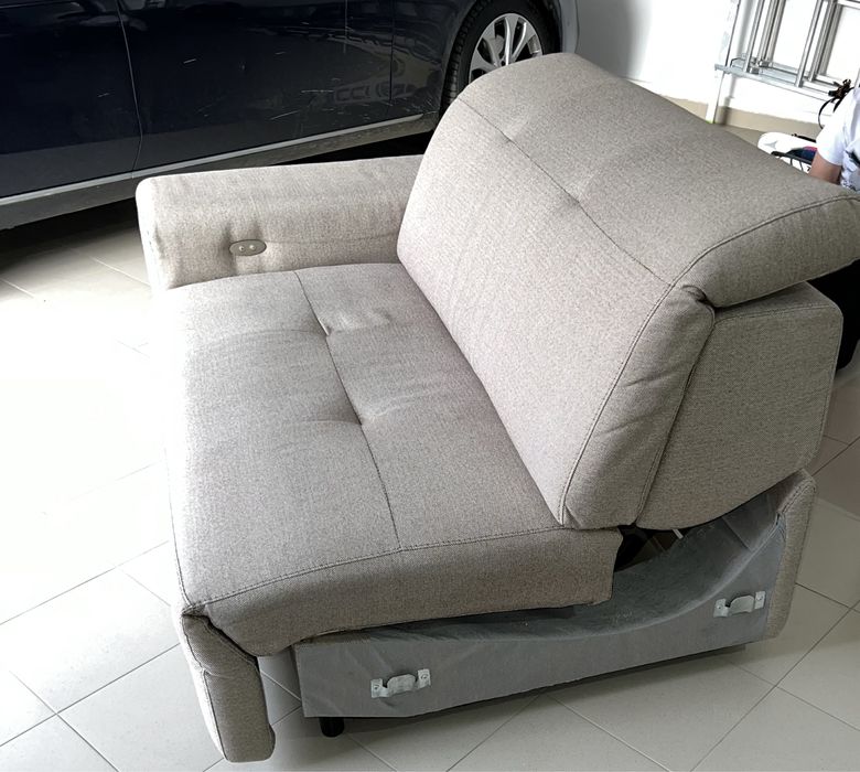 Vând colțar Lem’s cu recliner electric