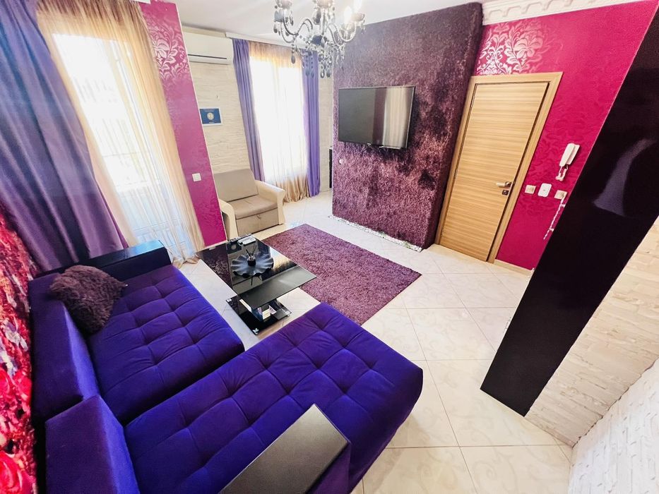 Продава се Двустаен апартамент в Бургас, Зорница - 46 кв.м за 3261 €/кв.м - Снимка #3