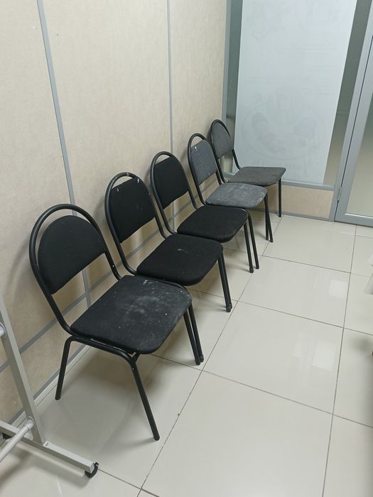 Продам стулья в хорошем состоянии