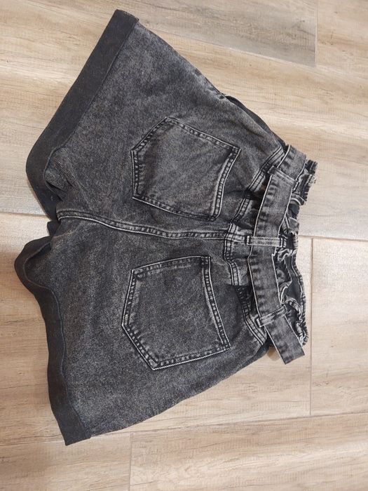 Дамски дънкови къси панталони