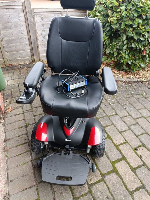Carucior electric adulti/ cu dizabilitati