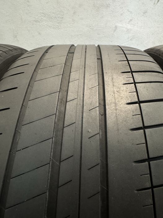 Гуми 285/35/20 и 255/40/20 MICHELIN Pilot Sport