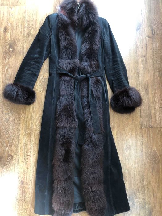Элегантная женская дубленка