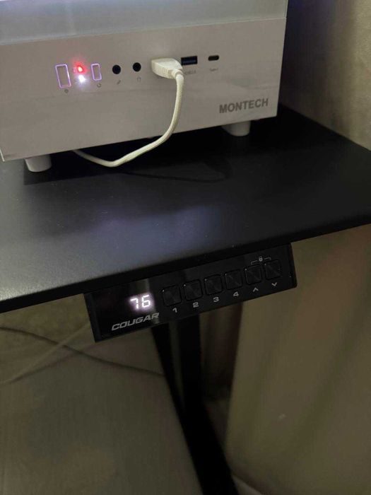 Белый игровой комплект RTX, монитор ASUS 300Hz, AndaSeat, электростол