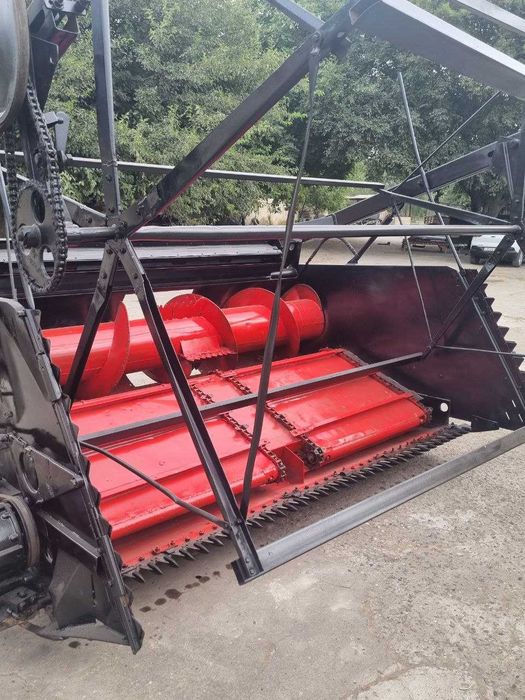 Marral kombayn sotiladi!