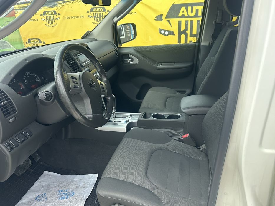 Nissan Navara KingKab !! 90.000 km !!