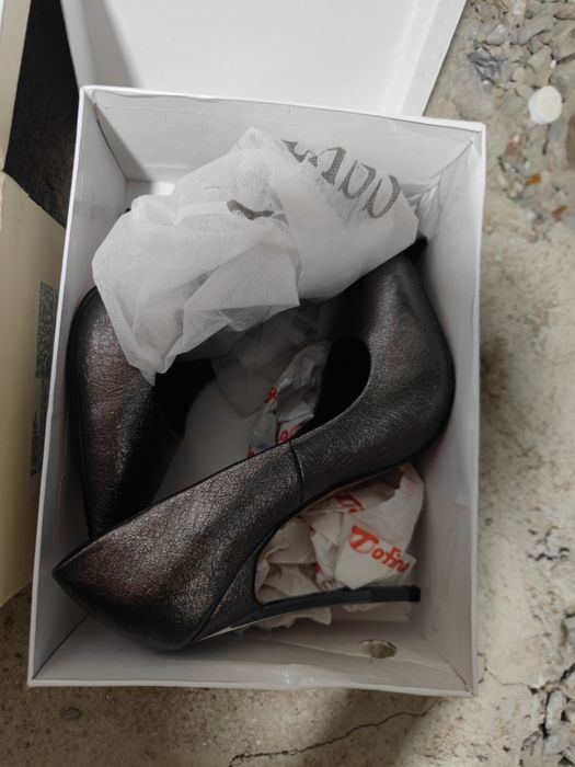 Туфли новые на 35-36 размер