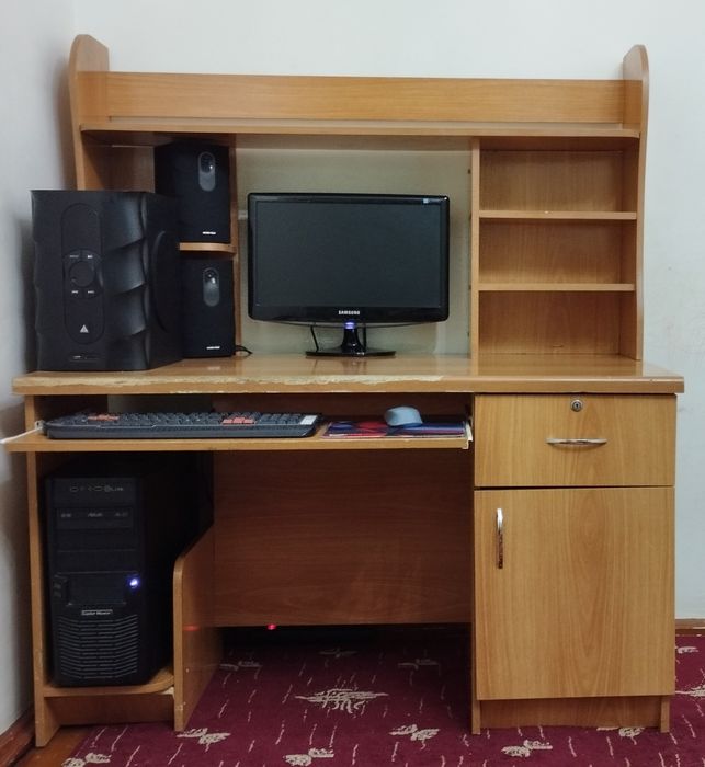 Домашний настольный компьютер