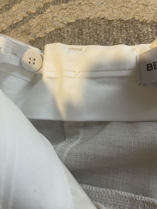 Нов панталон Bershka Balloon Fit XS размер