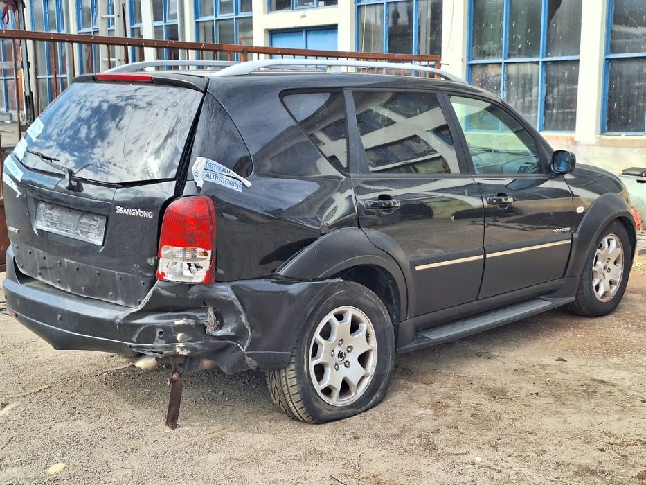 Ssangyong Rexton 2.7XVT 186кс на части