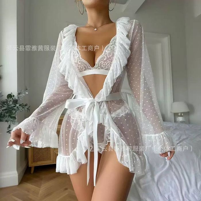 Juda chiroyli peniyvar