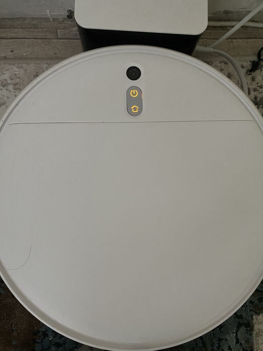 Продам робот пылесос