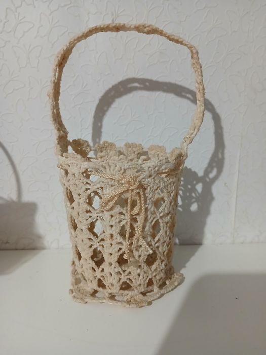 Плетена кошничка