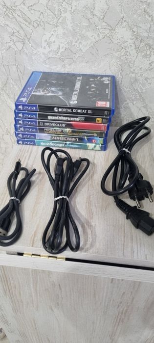 Приставка PS4 pro 1tb