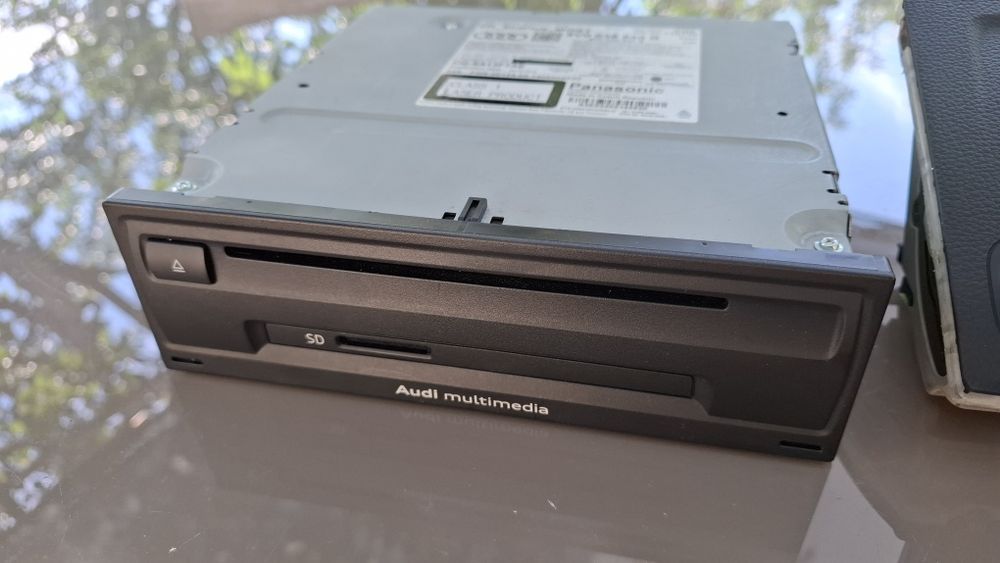 Dysplay si unitate Audi A3 8v