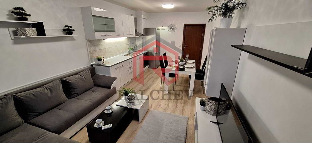 Дава се под наем Тристаен апартамент в Варна, Гранд Мол Варна - 76 кв.м за 510 € - Снимка #1
