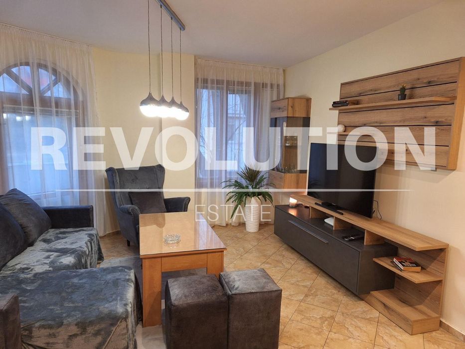 Дава се под наем Двустаен апартамент в Варна, Генералите - 54 кв.м за 500 € - Снимка #1