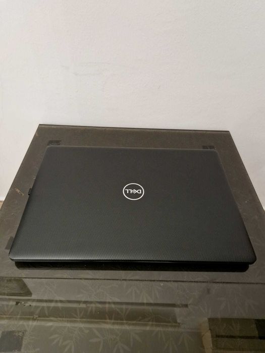Laptop Dell Inspiron 17 Ryzen 5 8GB RAM SSD 256GB Win10 Pro + Mouse