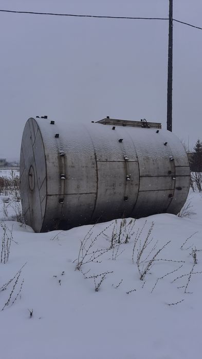 Продам  бочку  2 стеная  30 кубов нержавейка