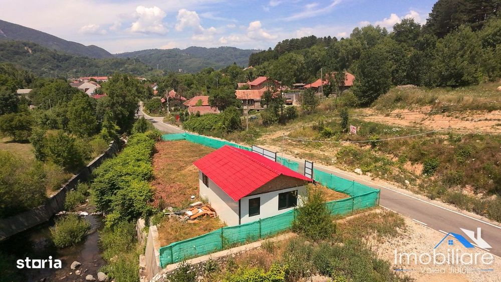 Casa cu teren - Vulcan, Zona Valea Morii, Teren 534 mp