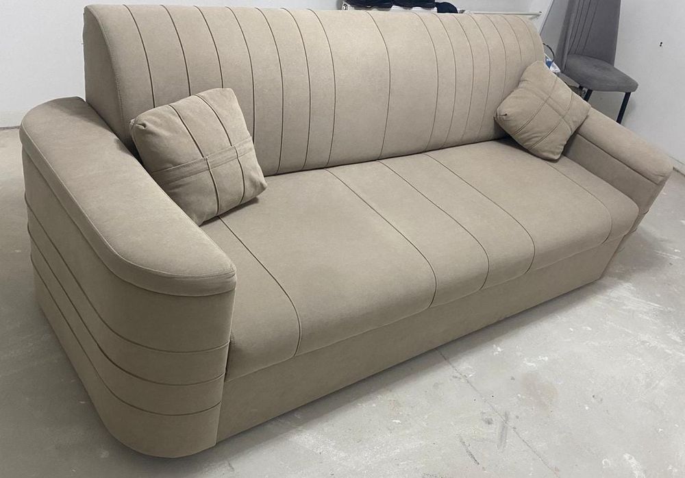 Срочно продам раскладной диван!