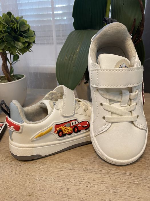 Маратонки zara за момче НОВИ