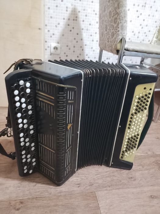 Аккордеон СССР продам