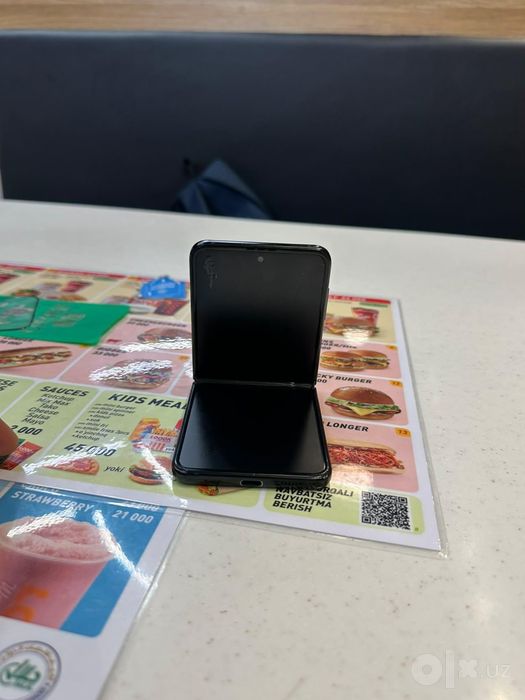 Zfilp 3 8/256 gb
