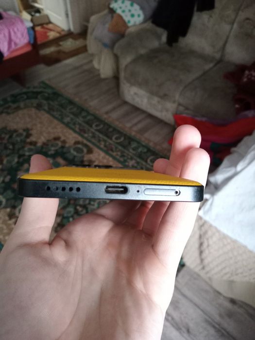 Продаю Poco x6 pro 5G 12/512