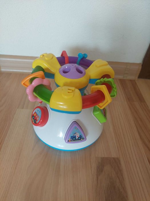 Интерактивна музикална играчка