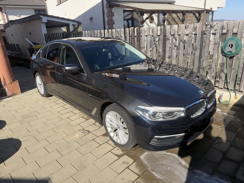 Bmw seria 5 G30 usor avariat