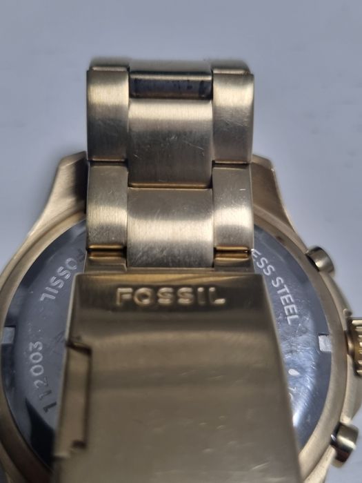 Ceas fossil ca nou