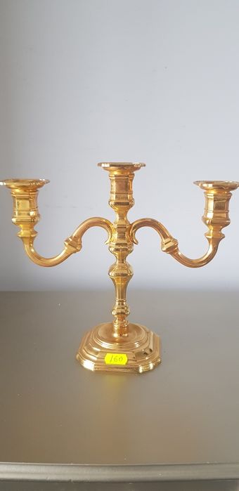 Sfeșnic vechi din bronz cu trei și  cinci brațe