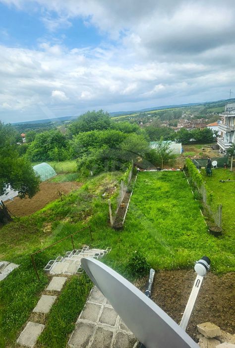 Четиристаен апартамент във с.Факия! 105463