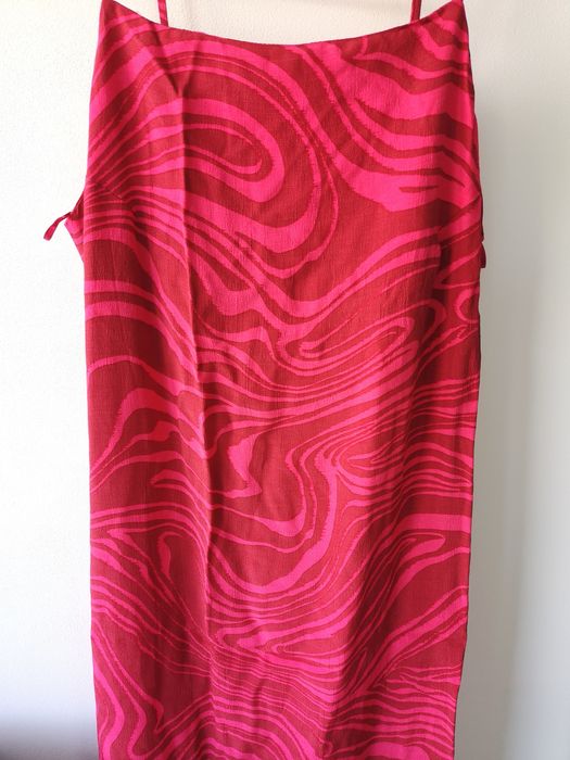 Rochie rosie Reserved