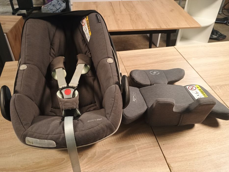 Столче за кола Maxi-Cosi Pebble Plus i-Size