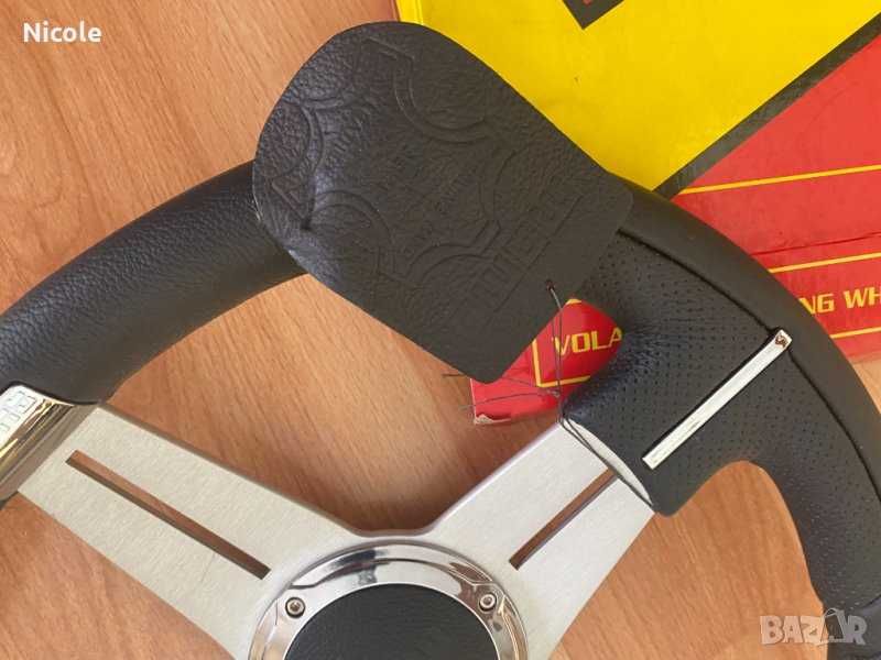 Спортен волан МОМО, Италия