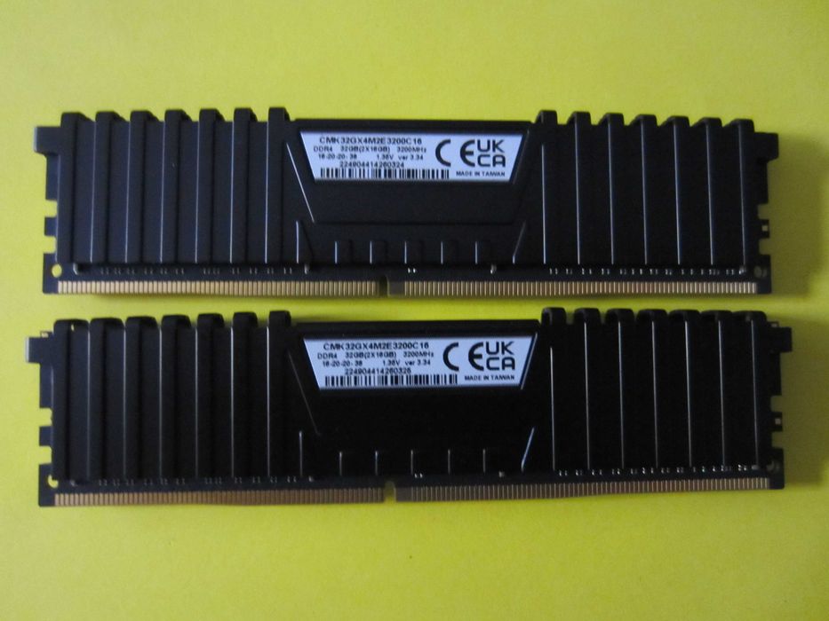 Памет 32GB DDR4 за десктоп