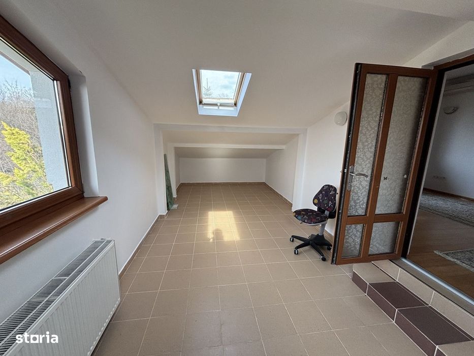 Vila de vanzare Snagov 100m de padure