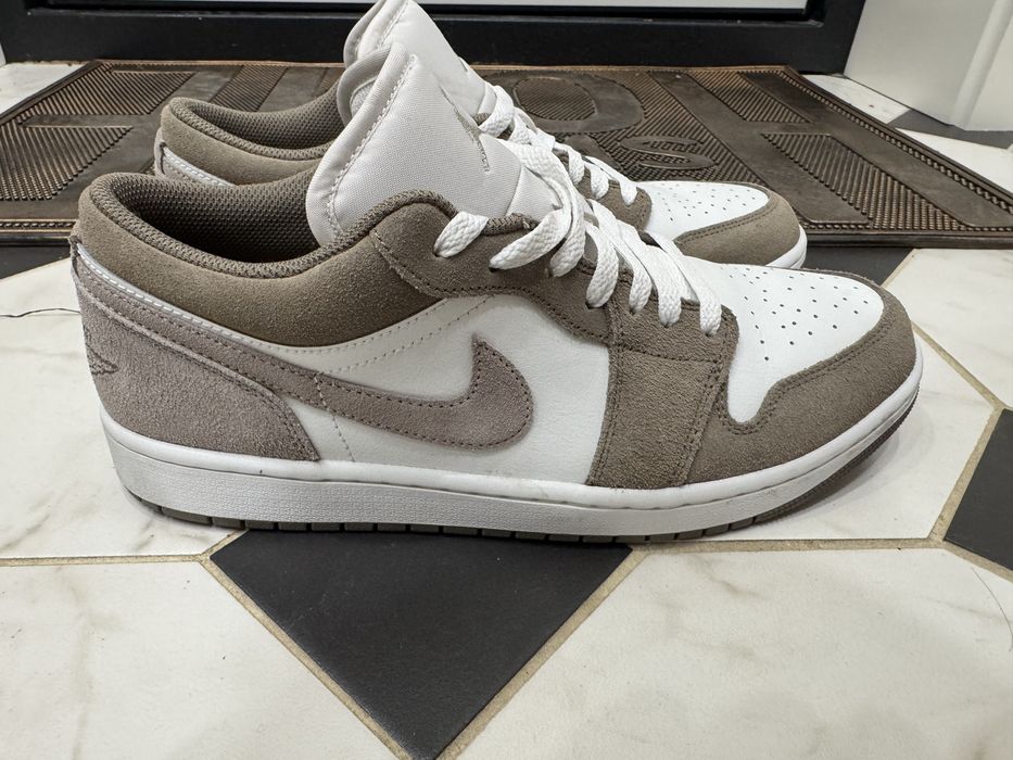 Кроссовки Air jordan 1