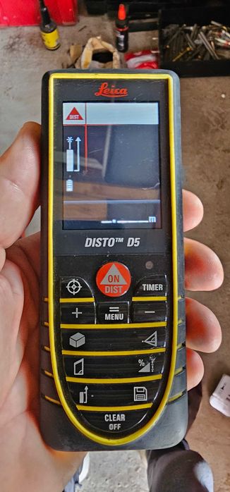Leica  disto D5,
