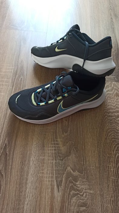 Nike Legend Essential 3NN