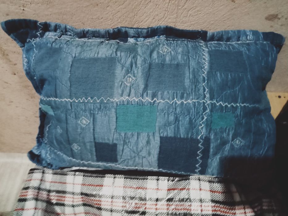 Продам Подушки для дивана