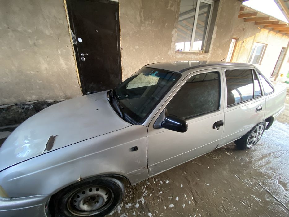 Продается нехия 1 2005 года