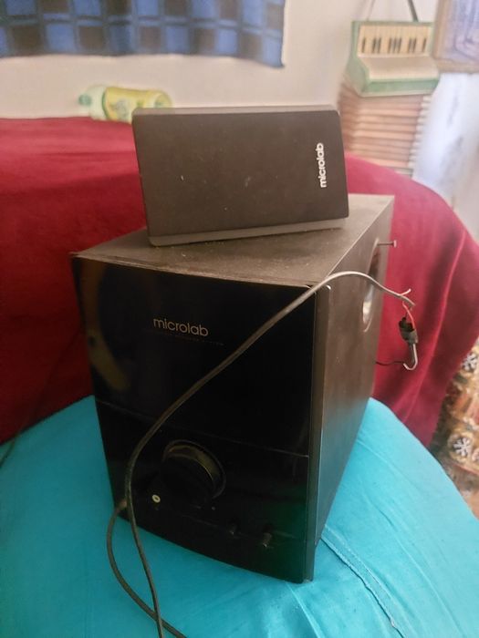 Продам колонку состояние нормальное