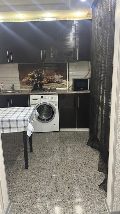 2-ком. Центр, район Народный банк