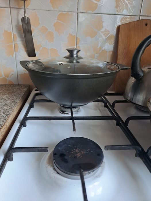 Казан чайник сковородка